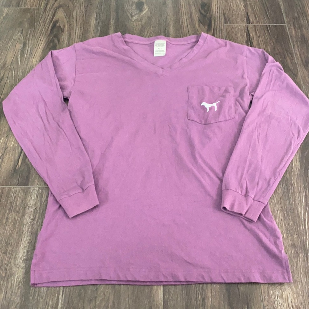 VS Pink long sleeve v-neck